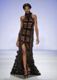 Evening dress in motifs