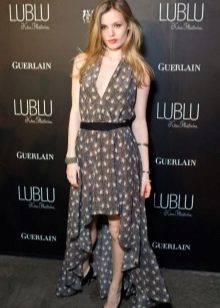 Evening dress short front long back of the stars