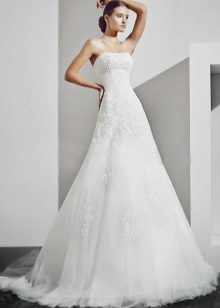 A-line wedding dress from the Recato collection