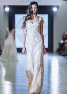 Straight evening dress from the Privee 2016 collection