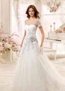 Corset decoration with flowers