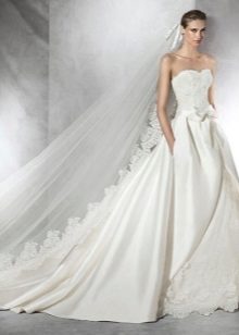 Wedding dress with lace from Pronovias