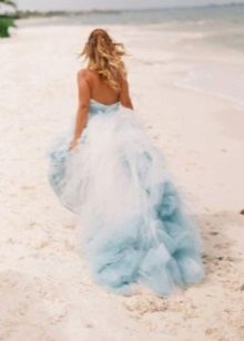 Abito da sposa bianco con blu