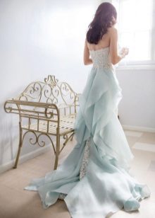 Abito da sposa bianco e blu
