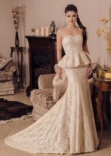 Wedding dress fish with the Basques from Victoria Karandasheva