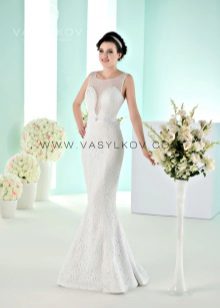 Deep Neckline Wedding Dress