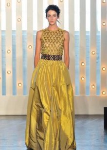 Yellow puffy evening dress
