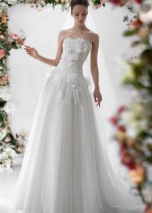 Papilio wedding dress with flowers