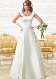A-line wedding dress from Oksana Mukha with voluminous flowers