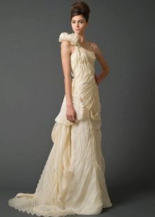 Vera Wong wedding dress from the 2011 collection on one shoulder
