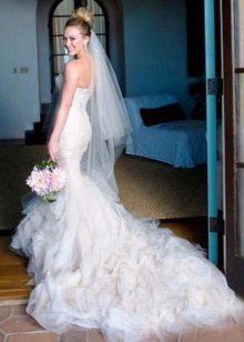 Hilary Duff in Vera Wong Wedding Dress