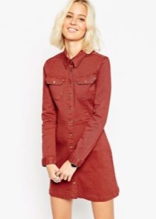 Crvena traper haljina