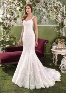 Wedding dress from Fara Sposa small fish
