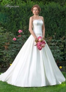 Wedding dresses from Lady White 2016