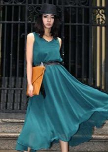 Dress of a color of a sea wave with red