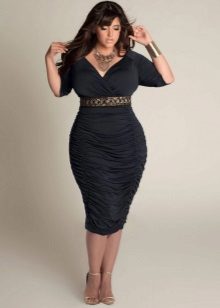 Decoration for a sheath dress for full