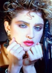 مكياج ديسكو مع الظلال الارجوانية