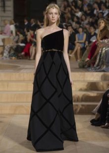 One-shoulder puffy dress