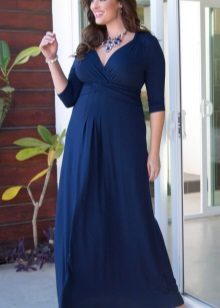 Decoration for a floor-length dress for full