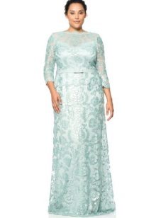 Floor-length dress for full