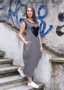 Floor-length sports dress