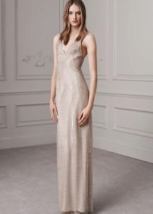 Flesh-colored dress for winter color