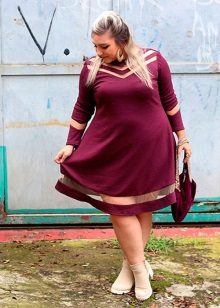 Burgundy knitted a-line dress for full