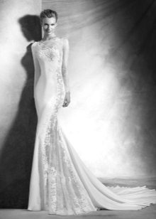 Guipure wedding dress