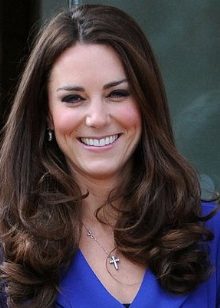 Natural hair color of women of a color type Summer