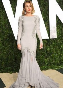 Light gray long dress for women of the summer color type