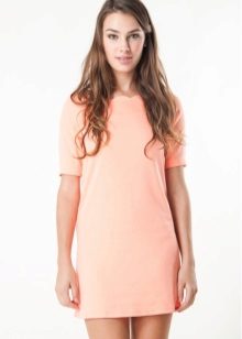 رعاية اللباس البوليستر