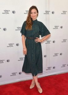 Green shirt dress below the knee