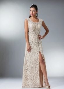Robe en dentelle de lait avec corset et strass