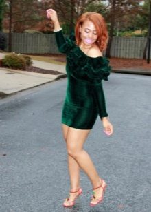 Velvet dress with frill on shoulders and chest