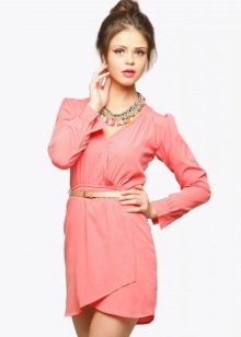 Accessories for a dress with a smell