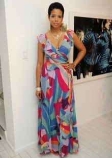 Jewelry for a dress with a smell