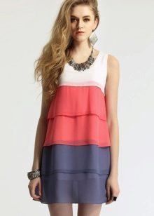 Decoration for a dress-shift