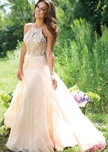 Puffy beige dress with a train