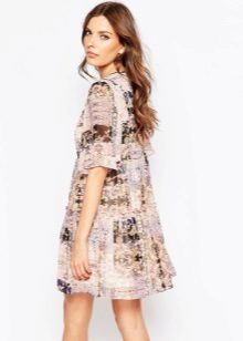 Tunic dress for a walk