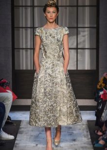 Dress color in style