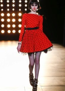 Pea-style prom dress