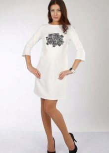 Maternity dress made of natural fabric