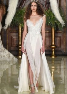 Wedding dress for women with hourglass figure