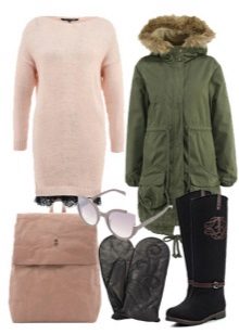 Warm knitted dress and accessories for women with a Pear figure
