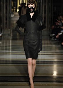 Leather dress with short sleeves