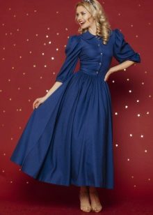 Autumn dress for office