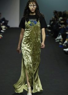 Autumn sundress with a T-shirt