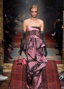 Strapless dress with frill