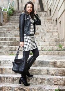 Boots and leather jacket for the goose feet dress