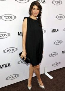 Pompalı elbise çantası